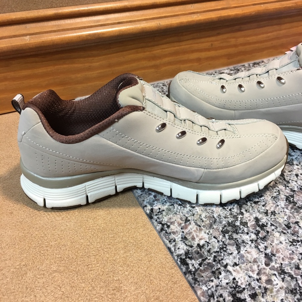 Skechers shoes SZ 8